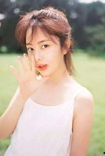 娱乐八卦最新爆料谭松韵视频播放,娱乐八卦再掀热议狂潮！